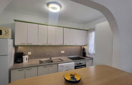 CYV Simple living near beach w pool in Fuengirola - Photo 33