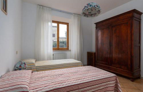 Enchanting Flat with Patio in Abbadia a Isola - Foto 19