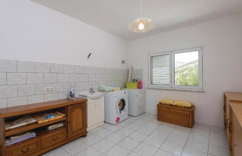 Stunning Home In Orebic With Wifi - Photo 21