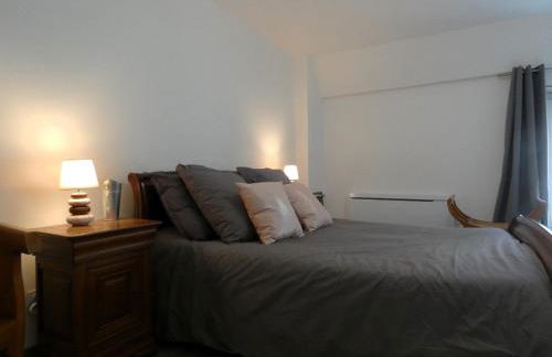 Élégante maison de ville avec cour intérieure, centre de Châteaudun, proche sites touristiques - FR-1-581-115 - Foto 9