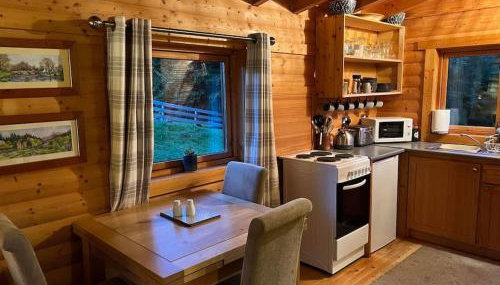 Riverside Lodge in Killiecrankie - Foto 1