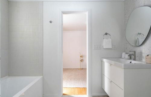 Modern A-Frame Catskills Hot Tub & Fireplace - Foto 10