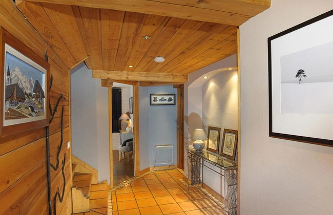 Large Chalet With Barrel Sauna and Whirlpool - Foto 25
