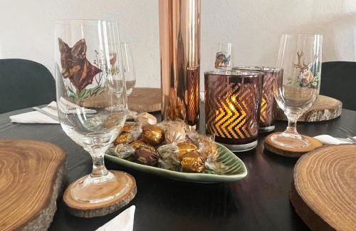 Magic Forest Design Apartment, 65 Zoll TV, Waschtrockner, beste Lage, am Markt - Foto 8