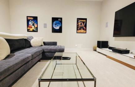 4BR 4BA Modern Lakefront Lodge - Foto 22