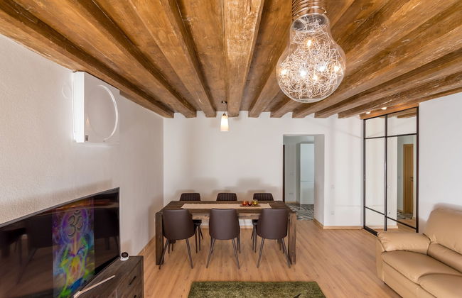 Casa Nicolae Luxury Suites - Photo 74