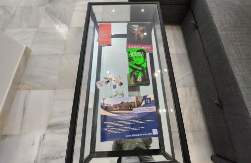 Allo Apartments "Real Escuela" Centro Loft - Foto 18