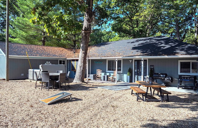 White Oak Landing Spacious 6 BDR w/ Boat Slip! - Photo 33