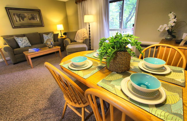 Tanglwood Resort - Photo 9