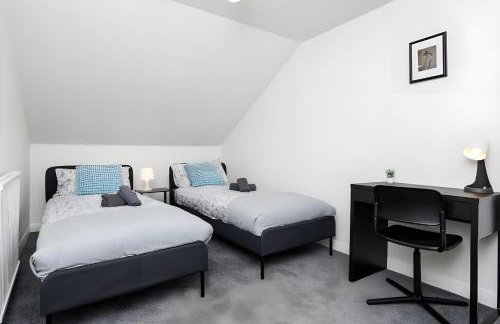 5 Individual Beds - Free Parking - Foto 2