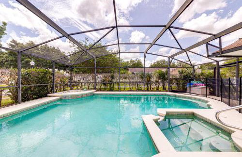 514 - Make Yourself at Home on our Private Pool Deck with Spa - Photo 2