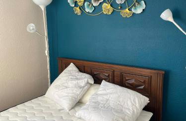 2 bedroom apartment, sleeps 4 - Photo 6