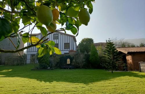 43A Nature with parking by Aston Rentals - Photo 5