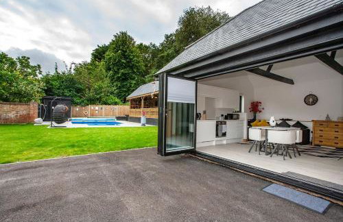 Luxury retreat 32c pool jacuzzi games bar oasis - Foto 1