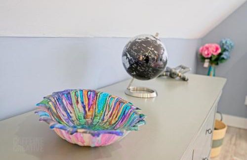 Luxe Coastal Retreat with Hot Tub & Spring Fires - Foto 59