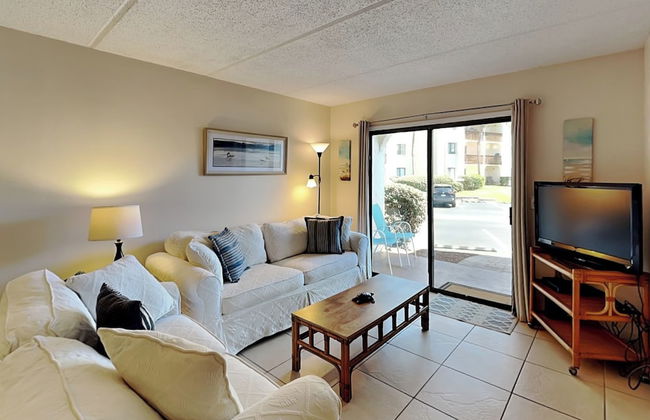 Ocean & Racquet by Distinctive Beach Rentals - Photo 24