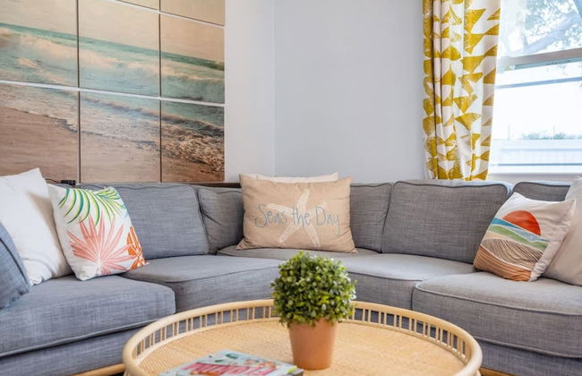 Fun Family-friendly Largo Home Heated Pool - Photo 18