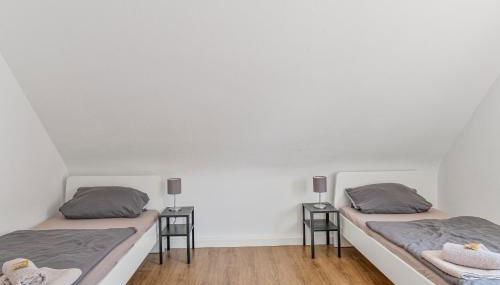 Worker Apartments Oberboihingen near Stuttgart, Nürtingen, Autobahn A8, Parking,Wifi,Smart,Smart TV - Foto 3