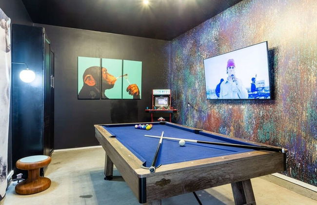 Massive Compound 20 Beds Rainey St 6 min Walk - Photo 67