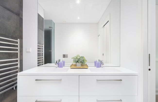 WHome | The Boulevard Prime Location & Timeless Luxury - Photo 33