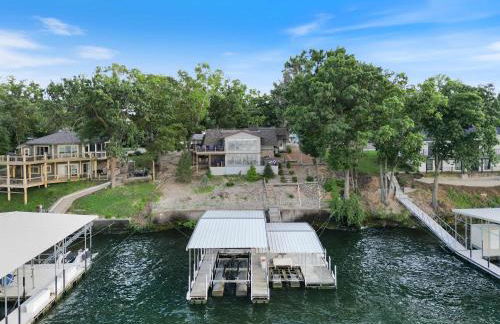 Lakefront Home Private Dock with Main Channel View - Foto 1