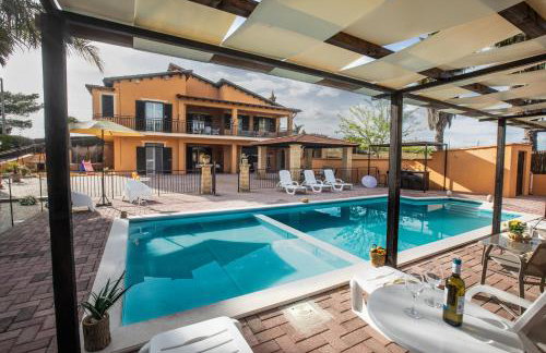 Villa Gioiosa Vacation in Sicily a child friendly villa with private fenced pool & hydro-massage - Foto 29