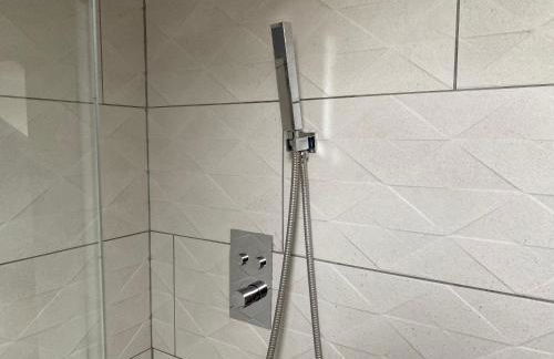 1 bed - Sleeps3 - Free Parking - 5 min to Centre - Foto 25