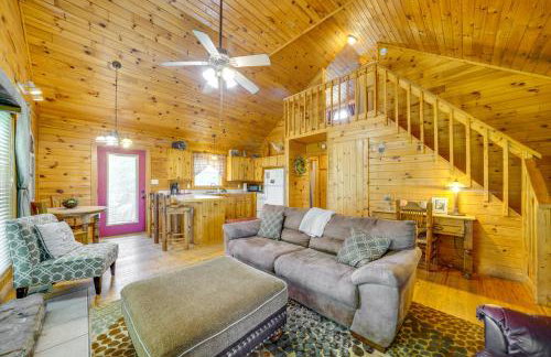 Picturesque Oklahoma Cabin on 80 Acres with Views! - Foto 6