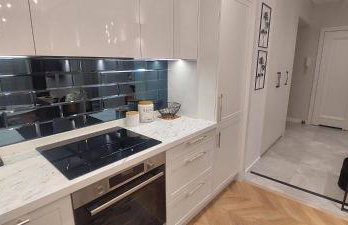 Apartment 20 minutes from Warsaw with Balcony by Noclegi Renters - Foto 8