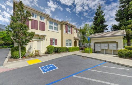 Elegant Natomas Town-home For Business Travelers - Foto 34