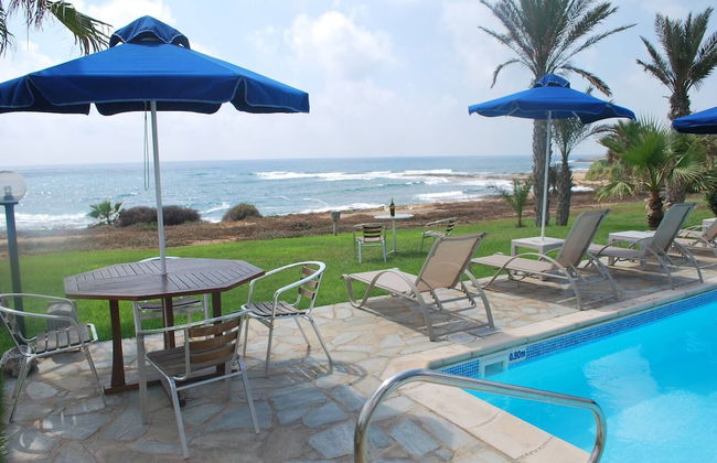 Sea Front Villa With Private Heated Pool, Quiet Area Paphos 322 - Foto 70