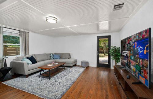 New! Entire House, 5 Minutes from downtown - Foto 16