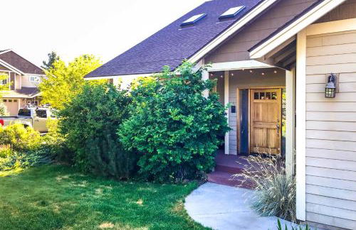 Family-Friendly Bend Home with Hot Tub and Yard! - Foto 24