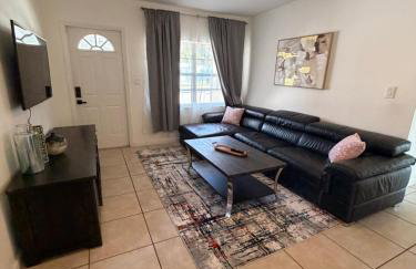 Fort Lauderdale Gem Private Yard and Patio - Foto 6