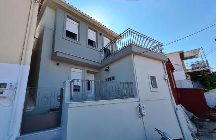 Ελιά Ξενώνας / Elia Xenonas - Photo 1