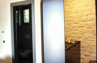 Lithero Suites - Photo 18