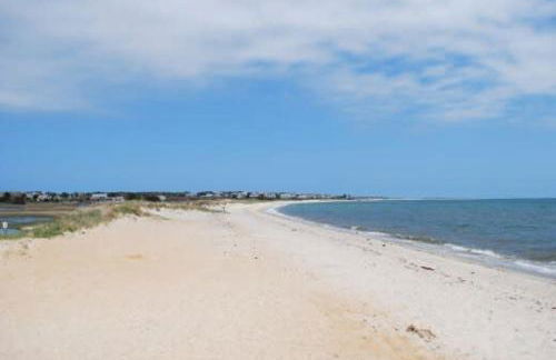 Full Renovation Amazing Spot with Views - Photo 29