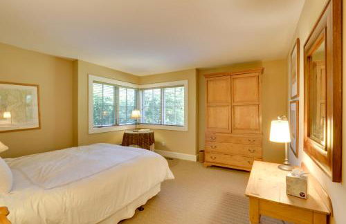 Stunning Warren Lakefront Home Deck, Grill, Sauna - Foto 7