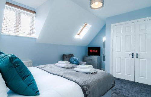 Progressive House 5 Bedrooms Inc Study with Sofabed, Garden, Smart TV in Every Bedroom FREE Parking - Foto 51