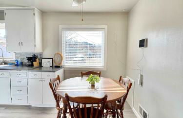 Historic 2 bedroom home in Old Town-main floor - Foto 10