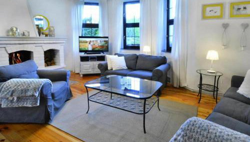 Holiday villa with fireplace and private garden - Foto 5