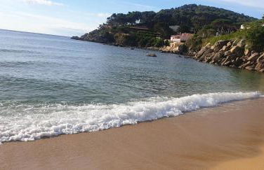 Casa con jardín a 30 metros de la playa. VC. - Foto 54