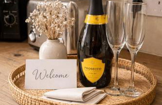 3 Bed Countryside Cottage in Harrogate with free parking and strong wifi - Photo 17