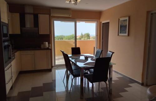 VIP, Zrce, Gajac, Above Main Square, Best Location - Photo 1