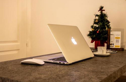 Cosy Haven Studio rénové, élégant Pougues les Eaux - Foto 24