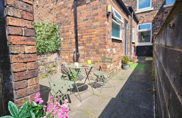 By the Joyous Stays - House with home comforts - Foto 17