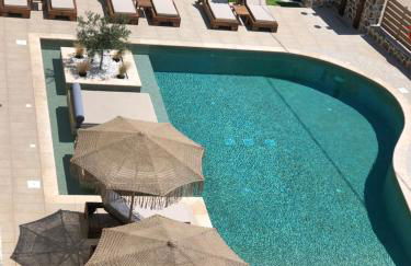 Helen Hotel - Photo 28