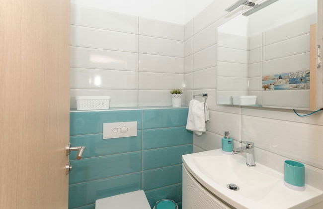 Luxury Villa With Heated Pool, Terrace, and Outdoor Amenities for Relaxation - Foto 24