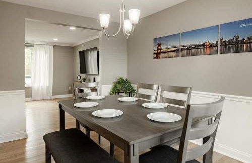 Amazing Pool & Walk to the Park - Foto 31