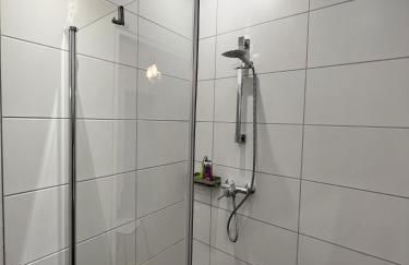 Große Terrassenwohnung mit Seeblick - Foto 16